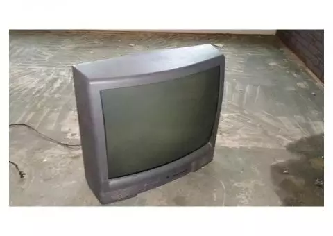 2 CRT televisions